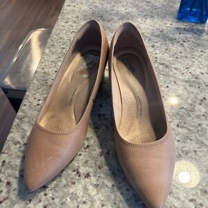 Clarks Women's Nude Heels